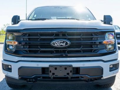 New 2026 Ford F150 XLT w/ Equipment Group 302A MID