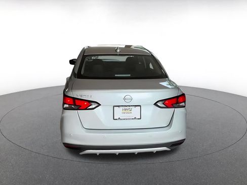 Used 2025 Nissan Versa SV FWD image 12