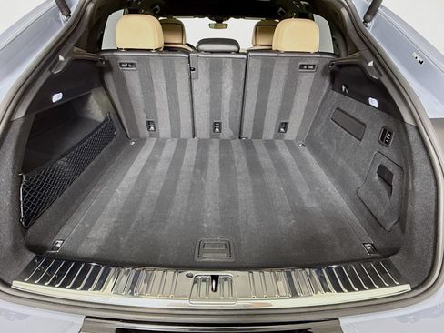 Certified 2025 Porsche Cayenne GTS AWD/4WD image 28