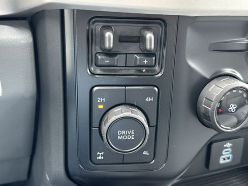 New 2026 Ford F350 XL w/ XL Chrome Package image 27