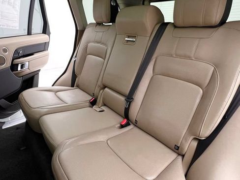 Used 2018 Land Rover Range Rover HSE AWD/4WD image 17