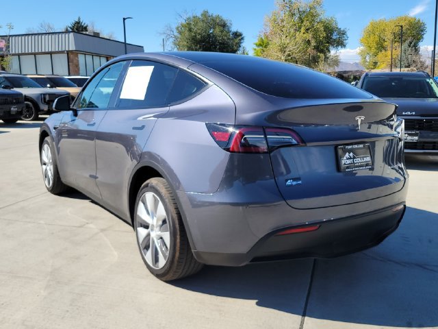 Used 2023 Tesla Model Y Long Range AWD/4WD image 3