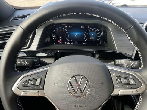 New 2026 Volkswagen Atlas Cross Sport SE AWD/4WD image 14