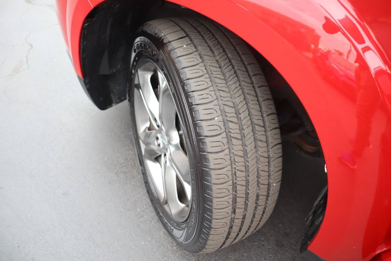 Used 2016 Dodge Journey Crossroad FWD image 24