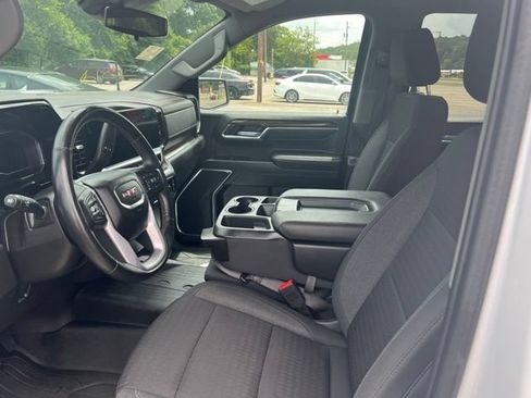 Used 2023 GMC Sierra 1500 SLE AWD/4WD image 6