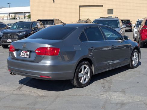 Used 2014 Volkswagen Jetta TDI FWD image 3