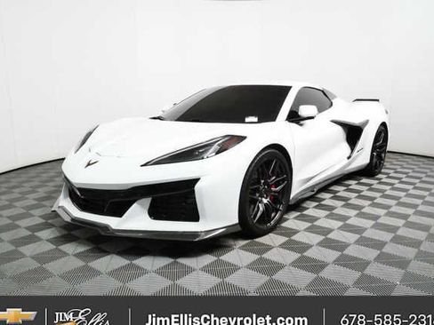 Used 2023 Chevrolet Corvette Z06 w/ Stealth Interior Trim Package RWD image 32