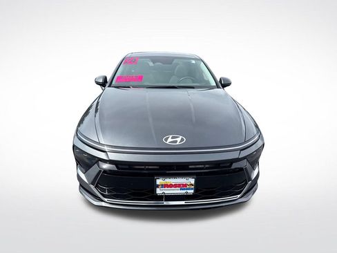 Used 2024 Hyundai Sonata SEL w/ Convenience Package FWD image 8