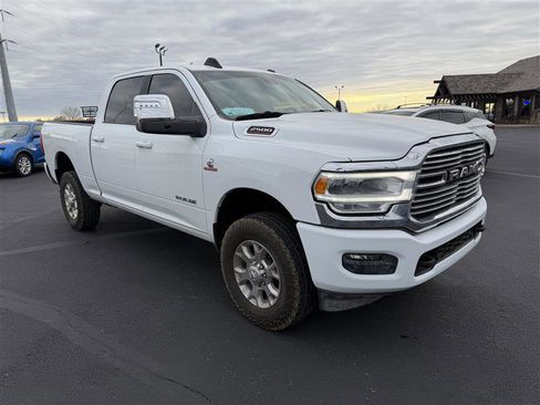 Used 2024 RAM 2500 Laramie image 2