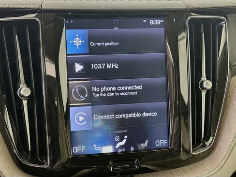 Used 2018 Volvo XC60 T6 Inscription w/ Convenience Package AWD/4WD image 21