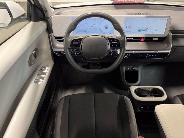 Used 2024 Hyundai Ioniq 5 SEL RWD image 18