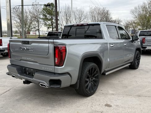 Used 2024 GMC Sierra 1500 Denali Ultimate image 5