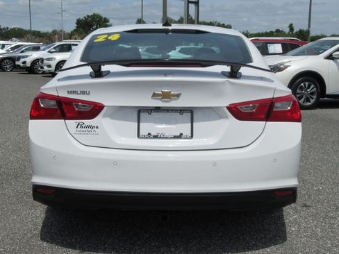 Used 2024 Chevrolet Malibu LS FWD image 6