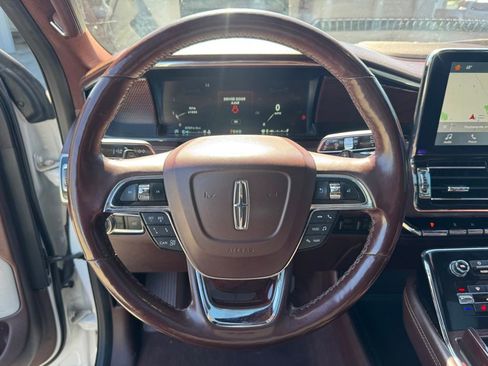 Used 2019 Lincoln Navigator L Black Label w/ Cargo Package image 30