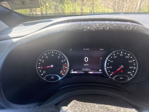 Used 2021 Jeep Renegade Latitude w/ Convenience Group image 12