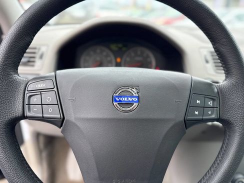 Used 2005 Volvo S40 2.4i image 29