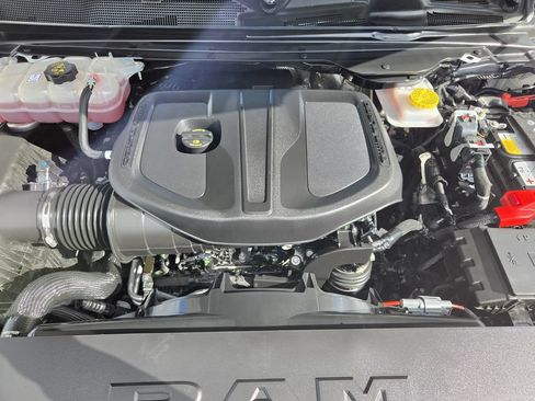 Used 2026 RAM 1500 Laramie AWD/4WD image 29