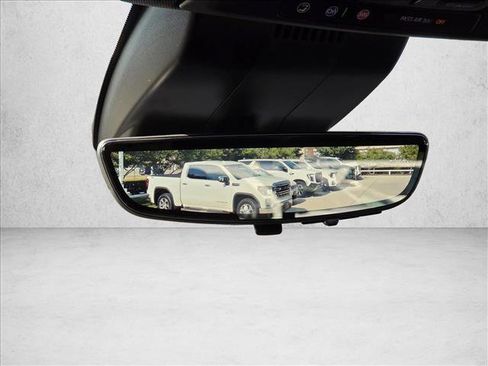 Used 2024 GMC Sierra 1500 AT4 w/ Technology Package AWD/4WD image 25