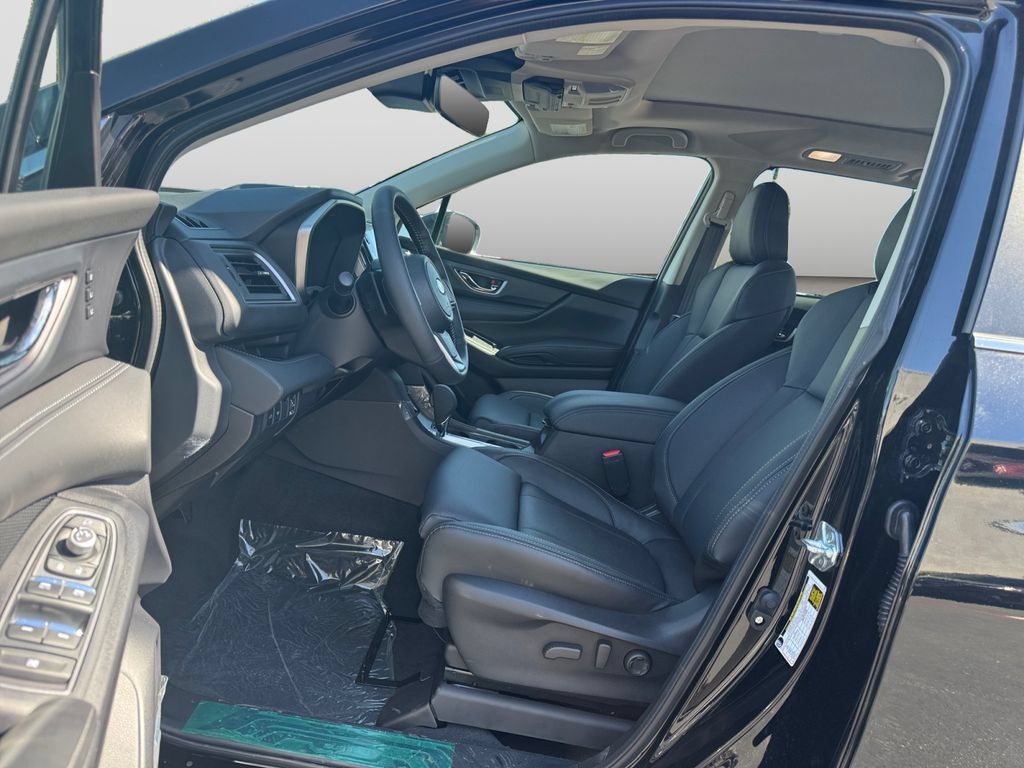 New 2026 Subaru Ascent Limited AWD/4WD image 10