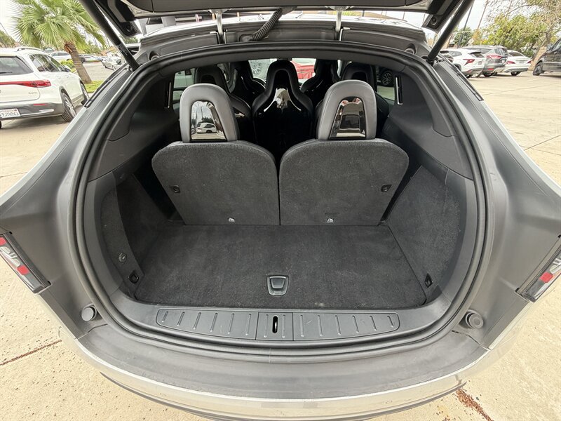 Used 2016 Tesla Model X 90D AWD/4WD image 12