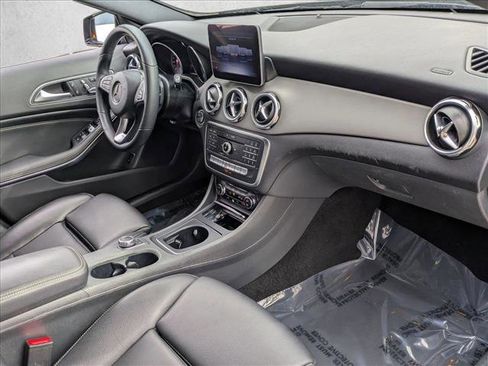 Used 2020 Mercedes-Benz GLA 250 image 20