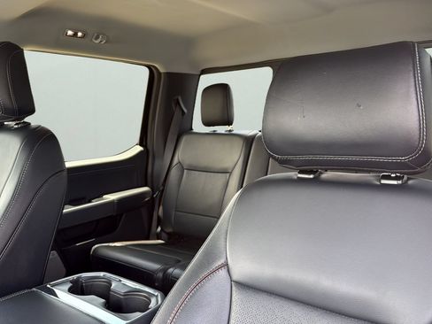 Used 2024 Ford F250 Lariat w/ Lariat Ultimate Package AWD/4WD image 9