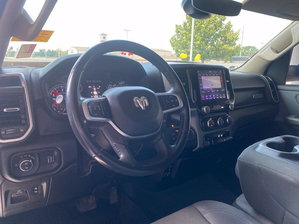 Used 2020 RAM 1500 Big Horn AWD/4WD image 13
