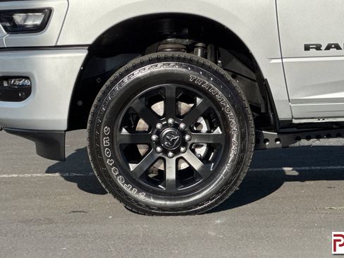 Used 2026 RAM 3500 Big Horn AWD/4WD image 35