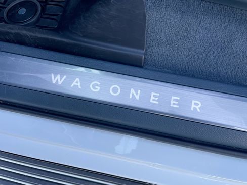Used 2024 Jeep Grand Wagoneer Series III w/ Quick Order Packagew 28T AWD/4WD image 44