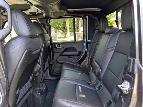 New 2026 Jeep Gladiator Rubicon AWD/4WD image 13