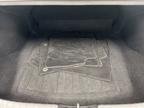 Used 2023 Hyundai Elantra SEL w/ Convenience Package image 9