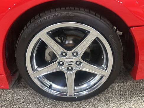 Used 2002 Ford Mustang GT RWD image 9