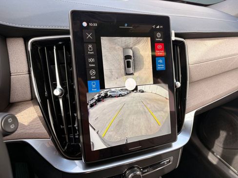 New 2026 Volvo XC90 B6 Plus w/ Protection Package Premier AWD/4WD image 30