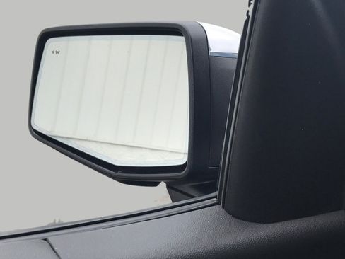 Certified 2022 GMC Sierra 1500 SLT w/ SLT Premium Plus Package image 21