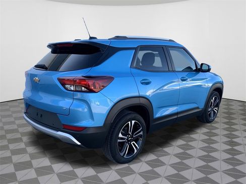 New 2025 Chevrolet TrailBlazer LT w/ Convenience Package image 8