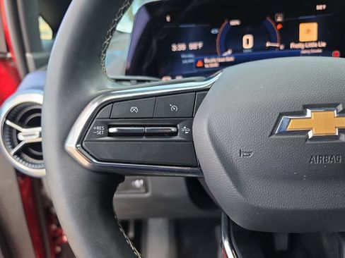Used 2025 Chevrolet Equinox EV LT FWD image 21