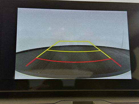 Used 2025 Kia K4 LXS image 22