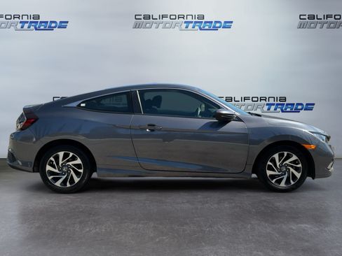 Used 2019 Honda Civic LX image 4