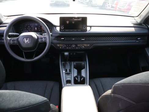 Used 2025 Honda Accord SE image 13