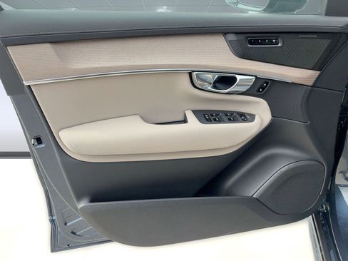 New 2026 Volvo XC90 T8 Ultra w/ Lounge Package AWD/4WD image 22