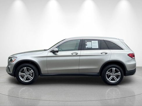 Used 2021 Mercedes-Benz GLC 300 4MATIC image 2