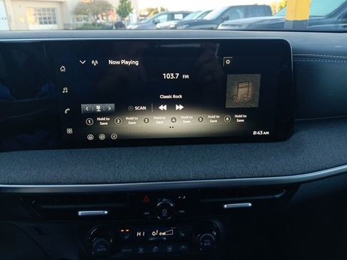 New 2026 Nissan Kicks SV w/ SV Premium Package image 16