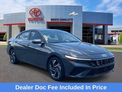 Used 2025 Hyundai Elantra Limited