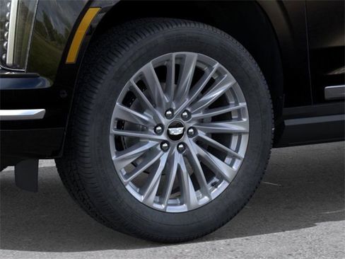 New 2026 Cadillac Escalade Luxury w/ LPO, Floor Liner Package image 9