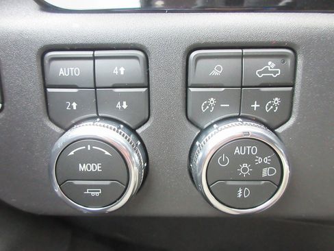 New 2026 GMC Sierra 1500 Elevation w/ Elevation Premium Package image 17