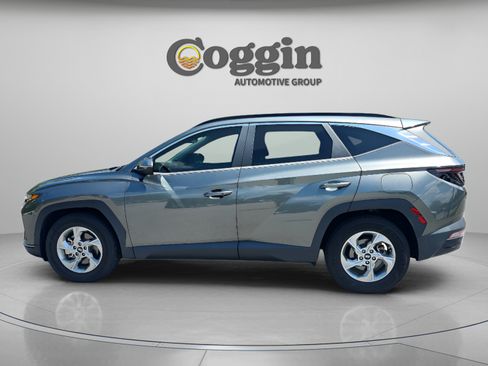 Certified 2022 Hyundai Tucson SEL FWD image 2