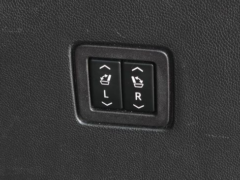 Used 2021 Chevrolet Traverse High Country w/ LPO, Floor Liner Package AWD/4WD image 49