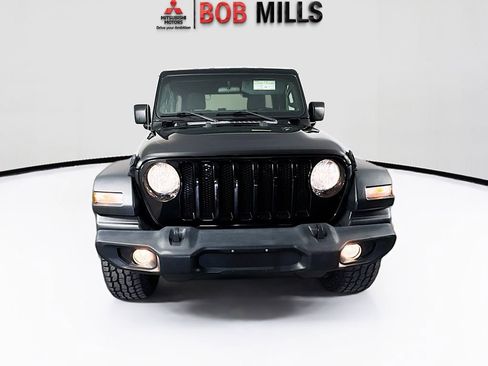 Used 2020 Jeep Wrangler Unlimited Sport S AWD/4WD image 2