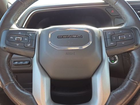 Used 2021 GMC Yukon Denali w/ Denali Premium Package AWD/4WD image 38