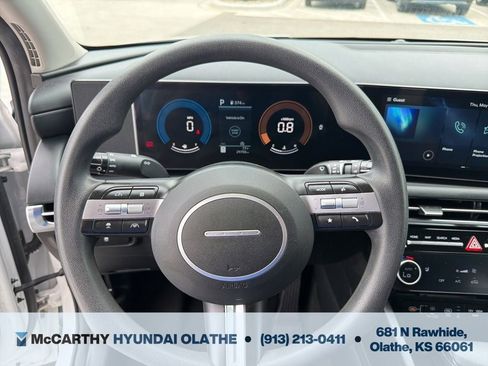 Used 2025 Hyundai Tucson SEL FWD image 6
